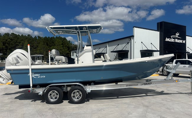 2027 Bay Rider Bay 239 Nassau Blue